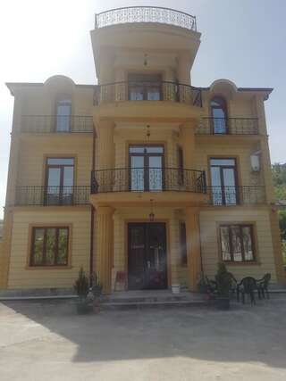 Гостевой дом HOME IN NATURE Батуми-0